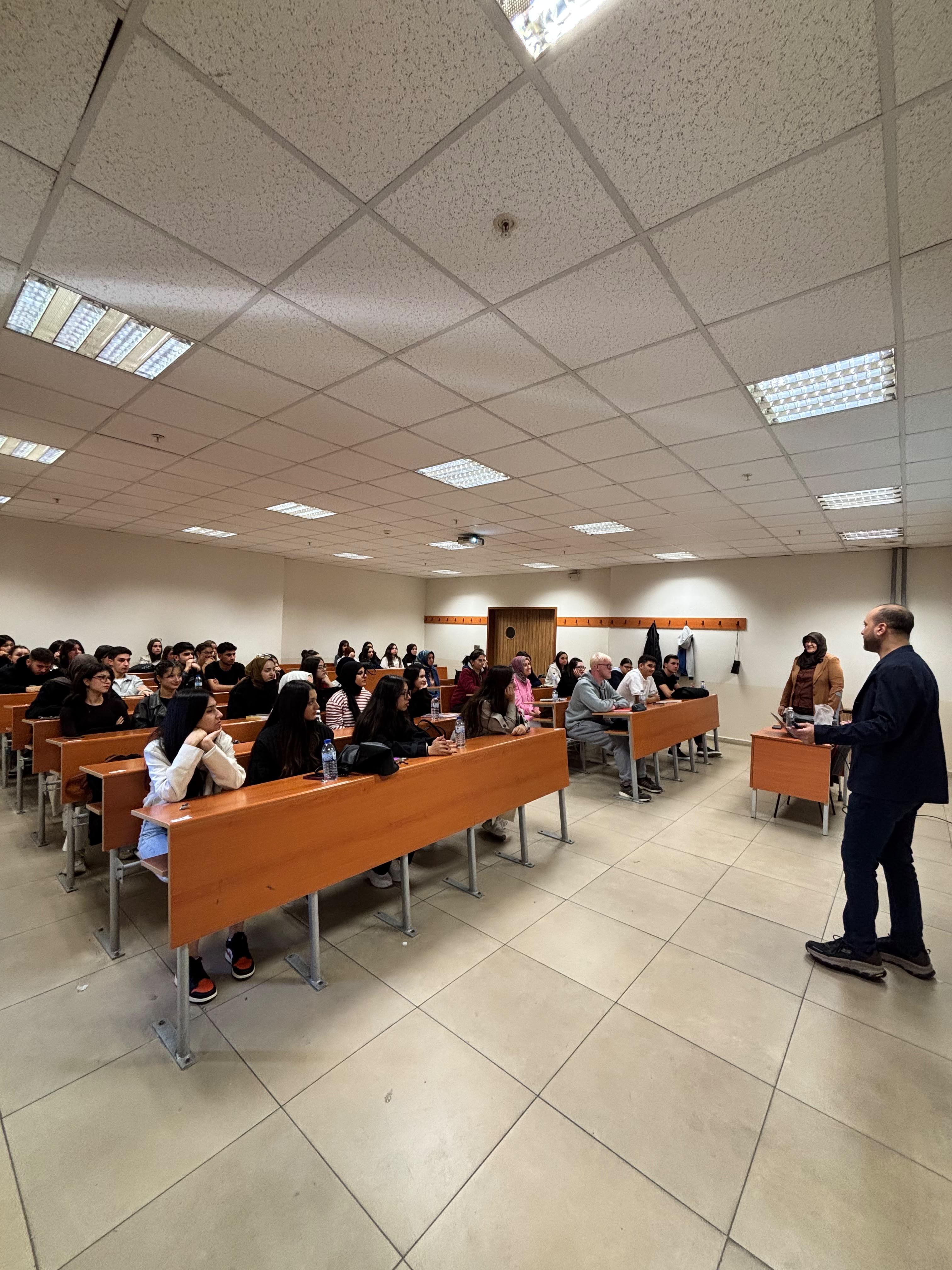 Optisyenlik Programı Oryantasyon Eğitimi