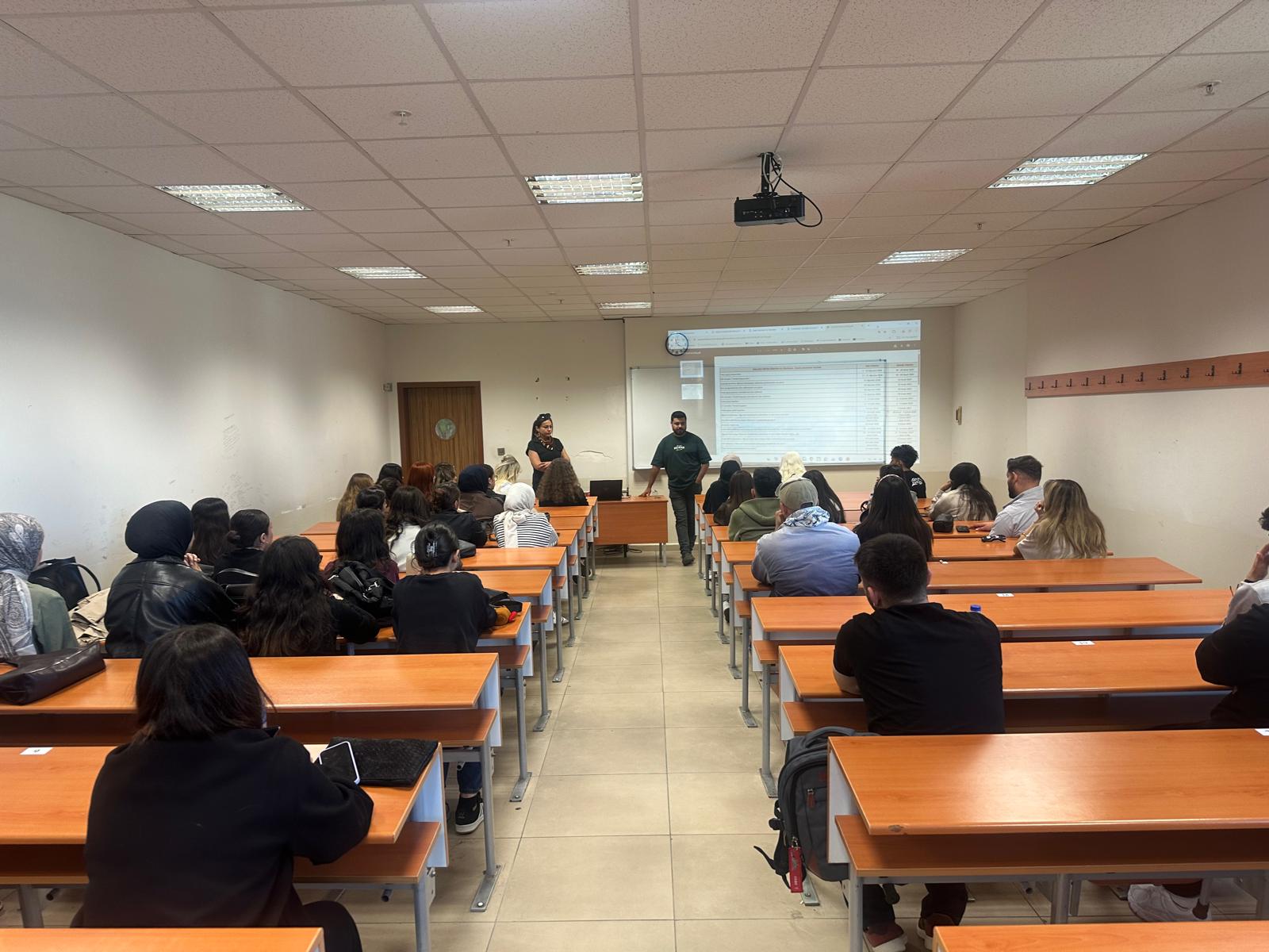 Sağlık Kurumları İşletmeciliği Programı oryantasyon eğitimi